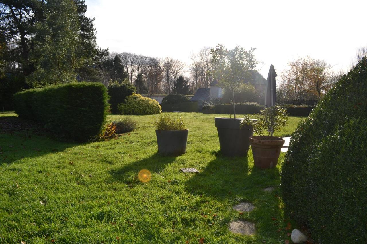 Gite Des Ecuries Derchigny Exteriör bild